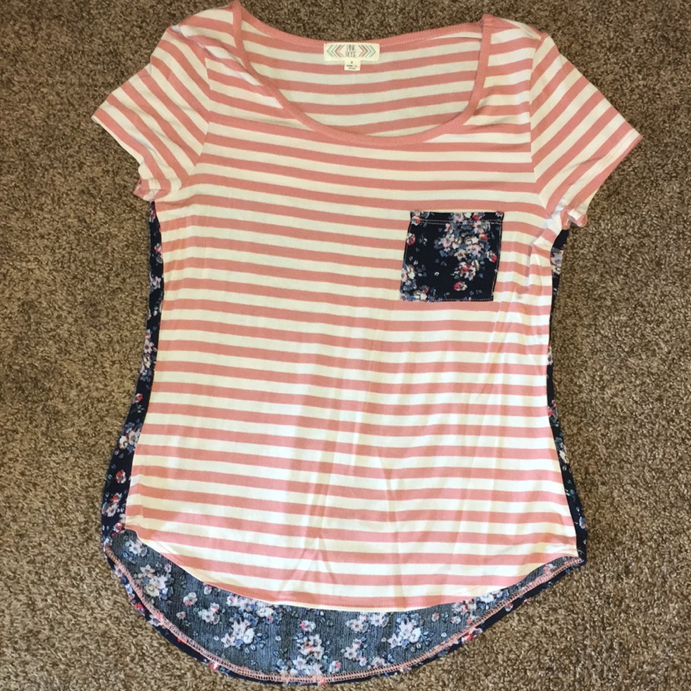Women's Size Small Top
